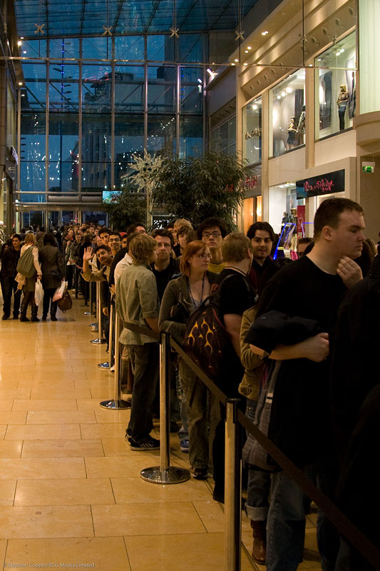 Apple Queuing